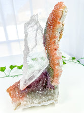 Load image into Gallery viewer, Amethyst & Gypsum Statement Flower (322C)