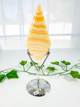 Load image into Gallery viewer, Orange Calcite Diamond on Stand (48F)