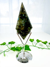 Load image into Gallery viewer, Labradorite Diamond on Stand (46K)