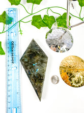 Load image into Gallery viewer, Labradorite Diamond on Stand (46K)