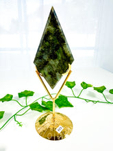 Load image into Gallery viewer, Labradorite Diamond on Stand (44D)
