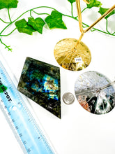Load image into Gallery viewer, Labradorite Diamond on Stand (39A)