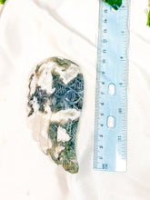 Load image into Gallery viewer, Moss Agate Angel Wing (55D)