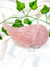 Load image into Gallery viewer, Rose Quartz Angel Wing (55E)