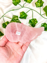 Load image into Gallery viewer, Rose Quartz Angel Wing (55E)