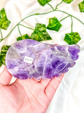 Load image into Gallery viewer, Chevron Amethyst Angel Wing (55F)