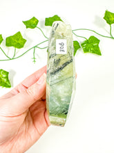 Load image into Gallery viewer, Prehnite Diamond (30B)