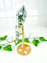 Load image into Gallery viewer, Moss Agate Wand on Stand (52N)
