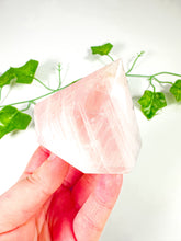 Load image into Gallery viewer, Rose Quartz Gem Cut Diamond (48F)