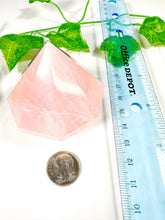 Load image into Gallery viewer, Rose Quartz Gem Cut Diamond (45F)