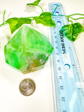 Load image into Gallery viewer, Green Emerald Fluorite Gem Cut Diamond (40A)