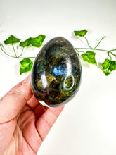 Load image into Gallery viewer, Labradorite Egg (30U)