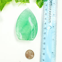 Load image into Gallery viewer, Green Emerald Fluorite Flame (18S)