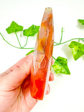 Load image into Gallery viewer, Carnelian Flame (33i)