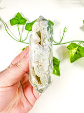 Load image into Gallery viewer, Moss Agate DT (16R)