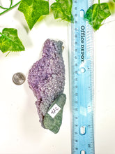 Load image into Gallery viewer, Grape Agate Cluster (42C)