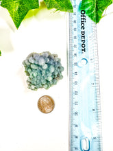 Load image into Gallery viewer, Grape Agate Cluster (19K)