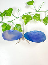 Load image into Gallery viewer, Dyed Agate Dragonfly (25A)