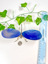 Load image into Gallery viewer, Dyed Agate Dragonfly (25A)