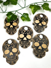 Load image into Gallery viewer, Wooden Skull Sphere Stand