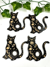 Load image into Gallery viewer, Wooden Mystic Cat Sphere Stand