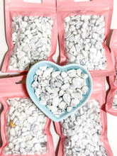Load image into Gallery viewer, Howlite Crystal Chip Bag
