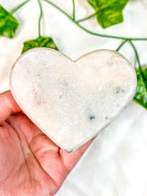 Load image into Gallery viewer, Pink Amethyst Heart (39A)