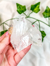 Load image into Gallery viewer, Clear Apophyllite with Peach Stilbite Specimen Cluster #3 (AAA)