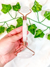 Load image into Gallery viewer, Clear Quartz Facial Roller