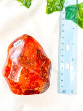 Load image into Gallery viewer, Carnelian Flame (35A)