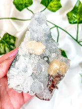 Load image into Gallery viewer, Clear Apophyllite Cluster on Blue Chalcedony with Pink Stilbite & Red Heulandite Mineral Specimen (F)