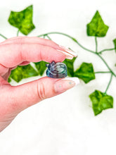 Load image into Gallery viewer, Mini Fluorite Sleeping Cat