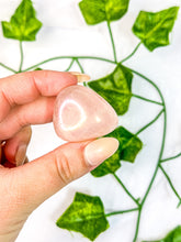Load image into Gallery viewer, Aura Rose Quartz Tumbled Stones
