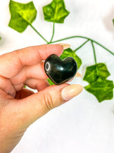 Load image into Gallery viewer, Black Obsidian Heart (S)