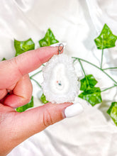 Load image into Gallery viewer, White Agate Stalactite Pendant