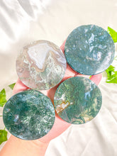 Load image into Gallery viewer, Moss Agate Disk