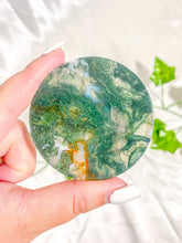 Load image into Gallery viewer, Moss Agate Disk