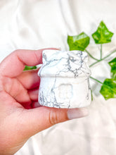 Load image into Gallery viewer, Howlite Mushroom House