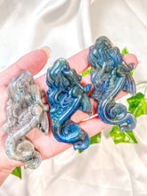 Load image into Gallery viewer, Labradorite Mermaid