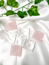 Load image into Gallery viewer, Rose Quartz Pyramid