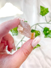 Load image into Gallery viewer, Mini Flower Agate Dragon Head