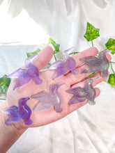 Load image into Gallery viewer, Fluorite Humming Bird