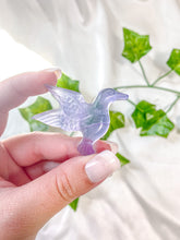 Load image into Gallery viewer, Fluorite Humming Bird