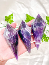 Load image into Gallery viewer, Chevron Amethyst Diamond Wand DT