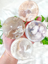 Load image into Gallery viewer, Flower Agate Circle Bowl