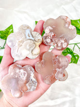 Load image into Gallery viewer, Flower Agate Flower