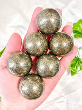 Load image into Gallery viewer, Pyrite Sphere