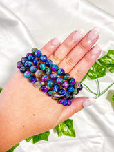 Load image into Gallery viewer, Aura Tiger's Eye Bracelet