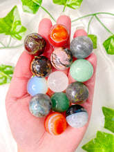 Load image into Gallery viewer, Small Sphere Intuitively Pick (Random)