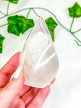 Load image into Gallery viewer, Clear Quartz Flame #5
